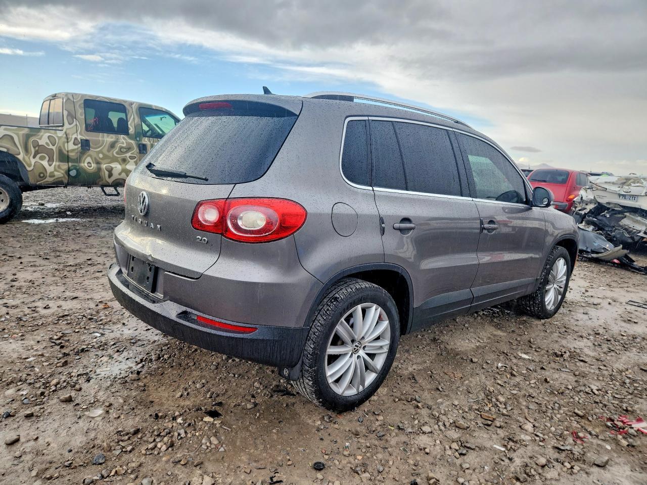 2011 Volkswagen Tiguan S - Фото 3