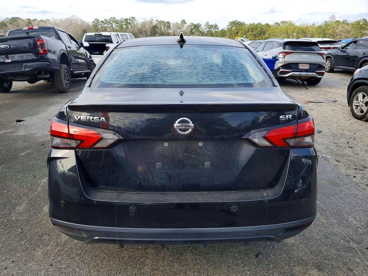 2020 Nissan Versa Sr - Image 6