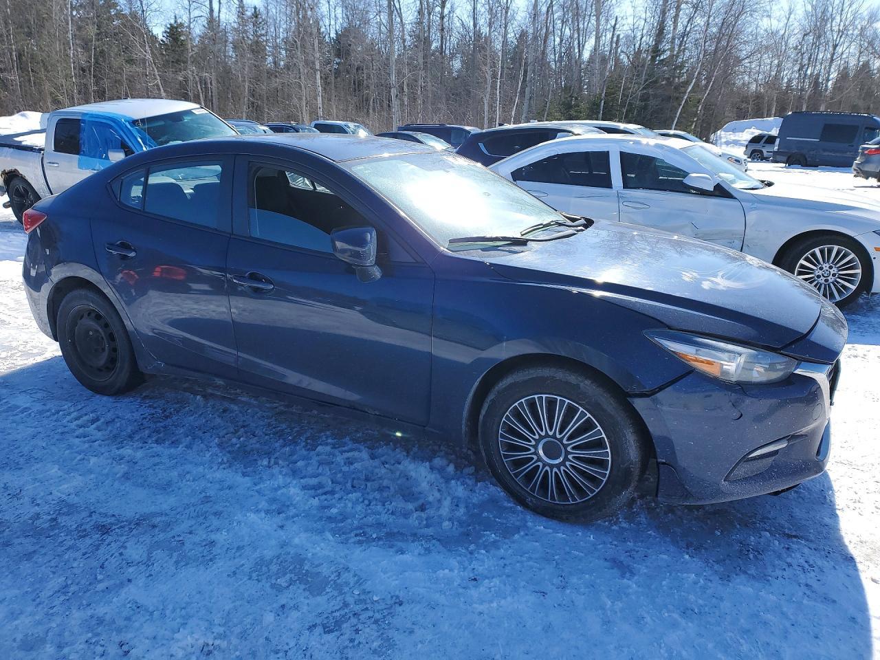 2017 Mazda 3 Sport - Фото 4