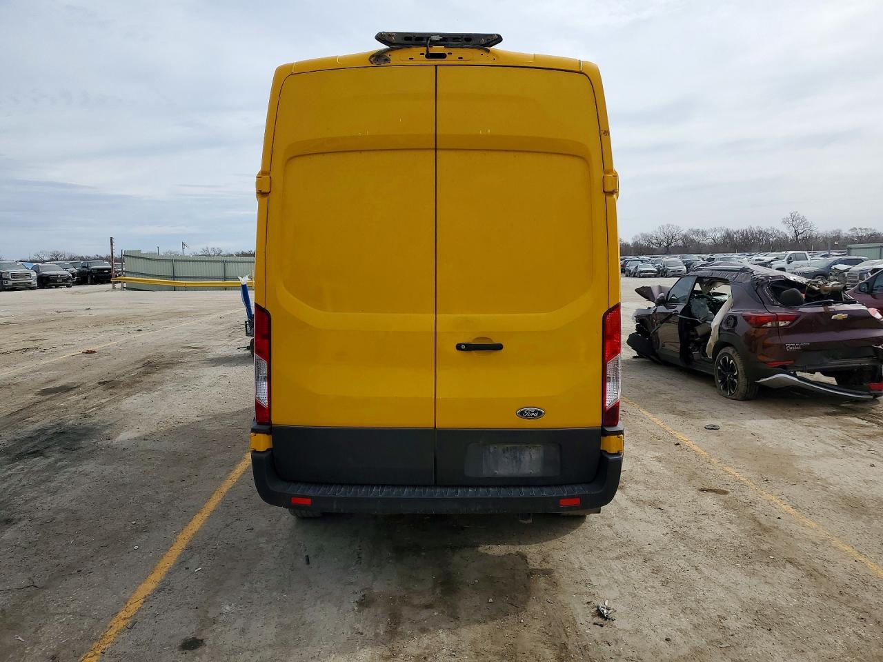 2021 Ford Transit T-250 - Фото 6