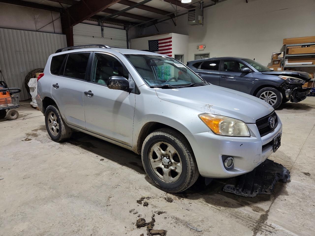 2011 Toyota Rav4 - Фото 4