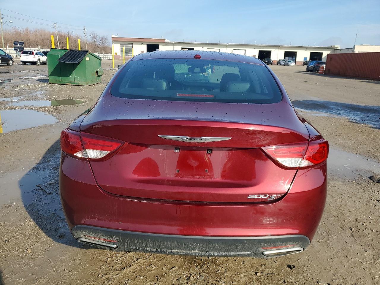 2015 Chrysler 200 S - Фото 6