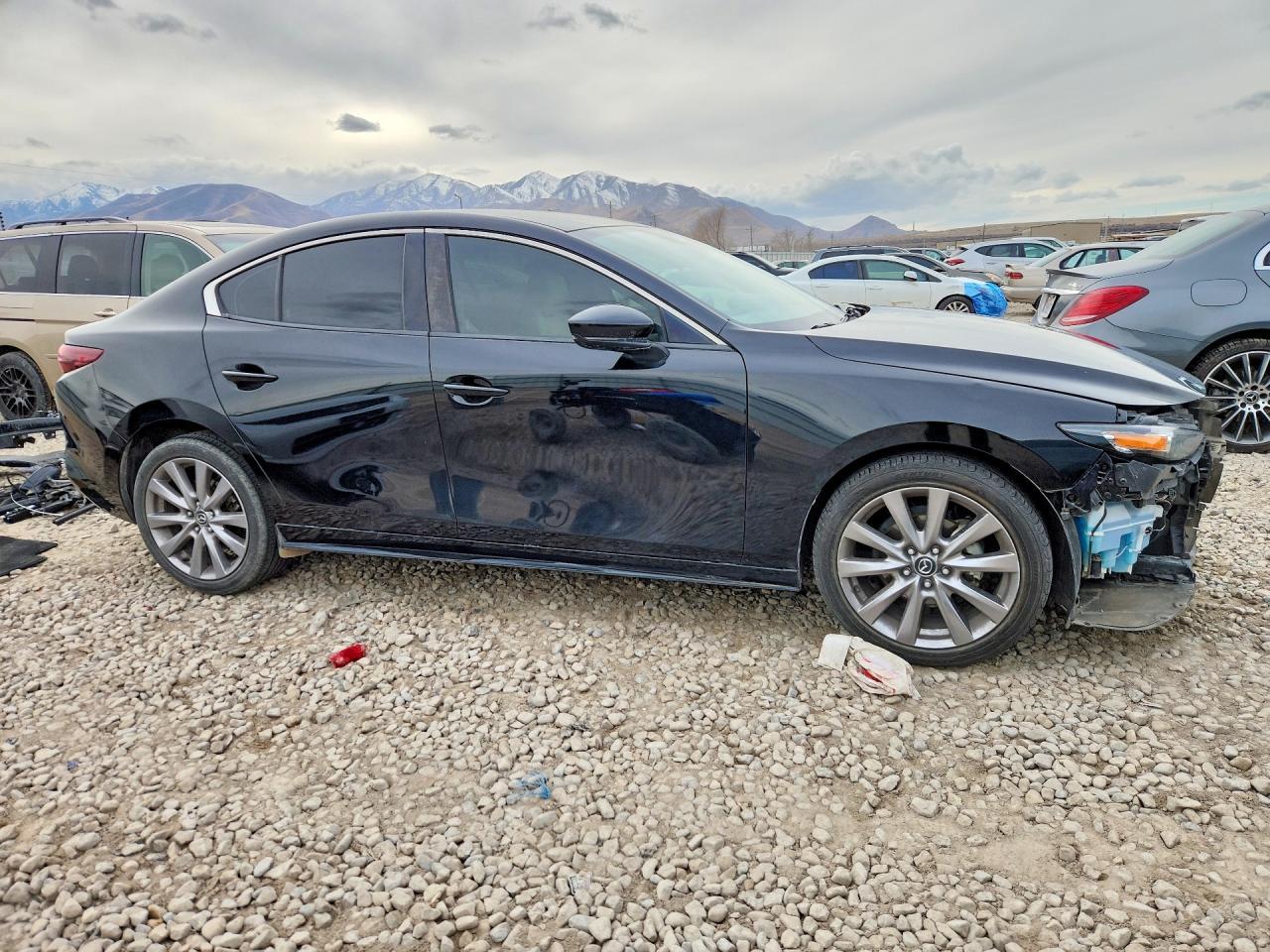 2019 Mazda 3 Preferred Plus - Image 4