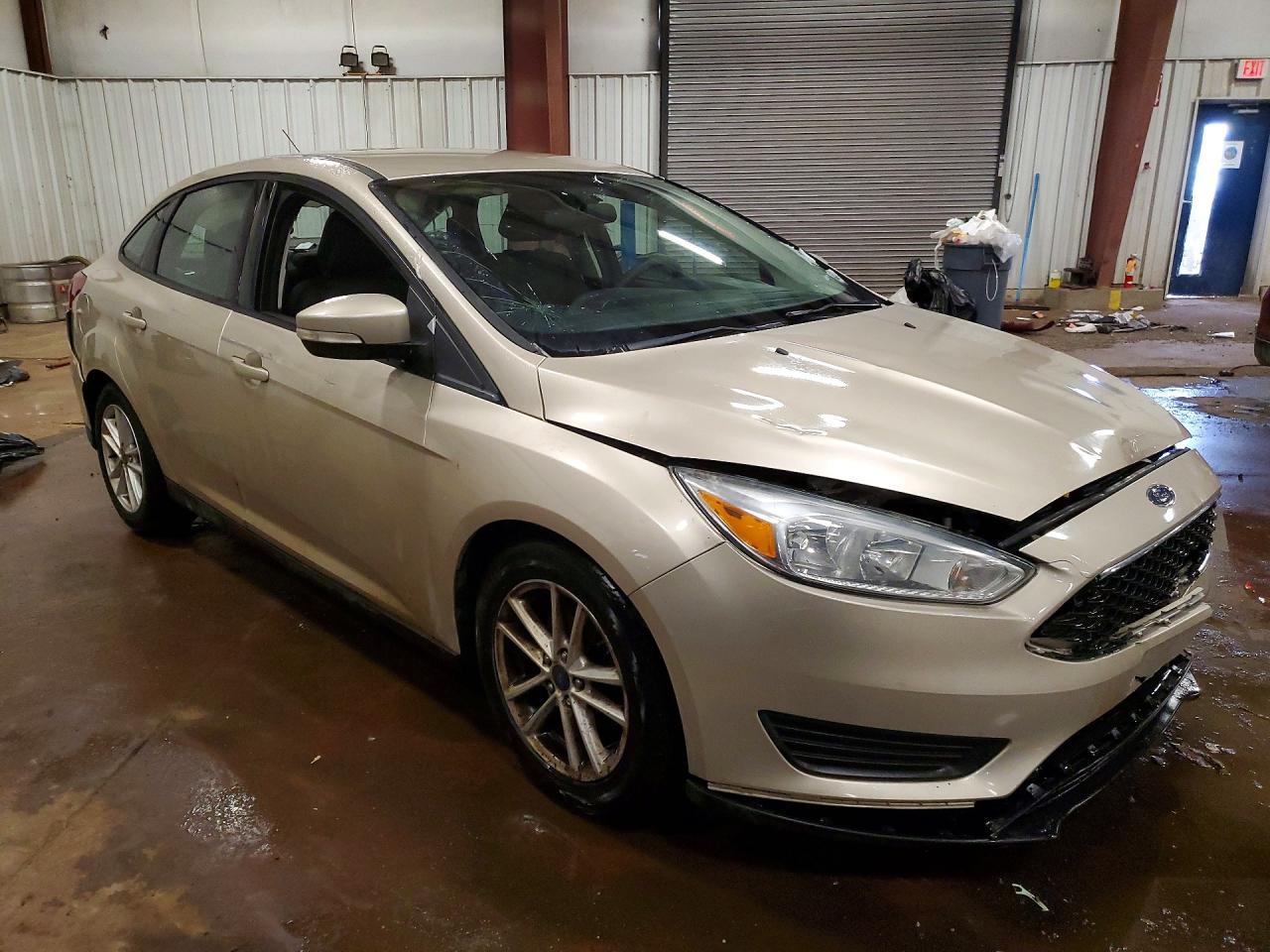 2017 Ford Focus Se - Фото 4
