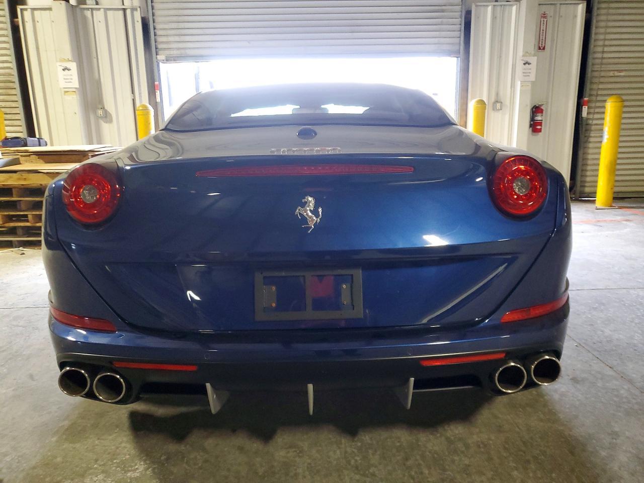 2017 Ferrari California T - Image 6