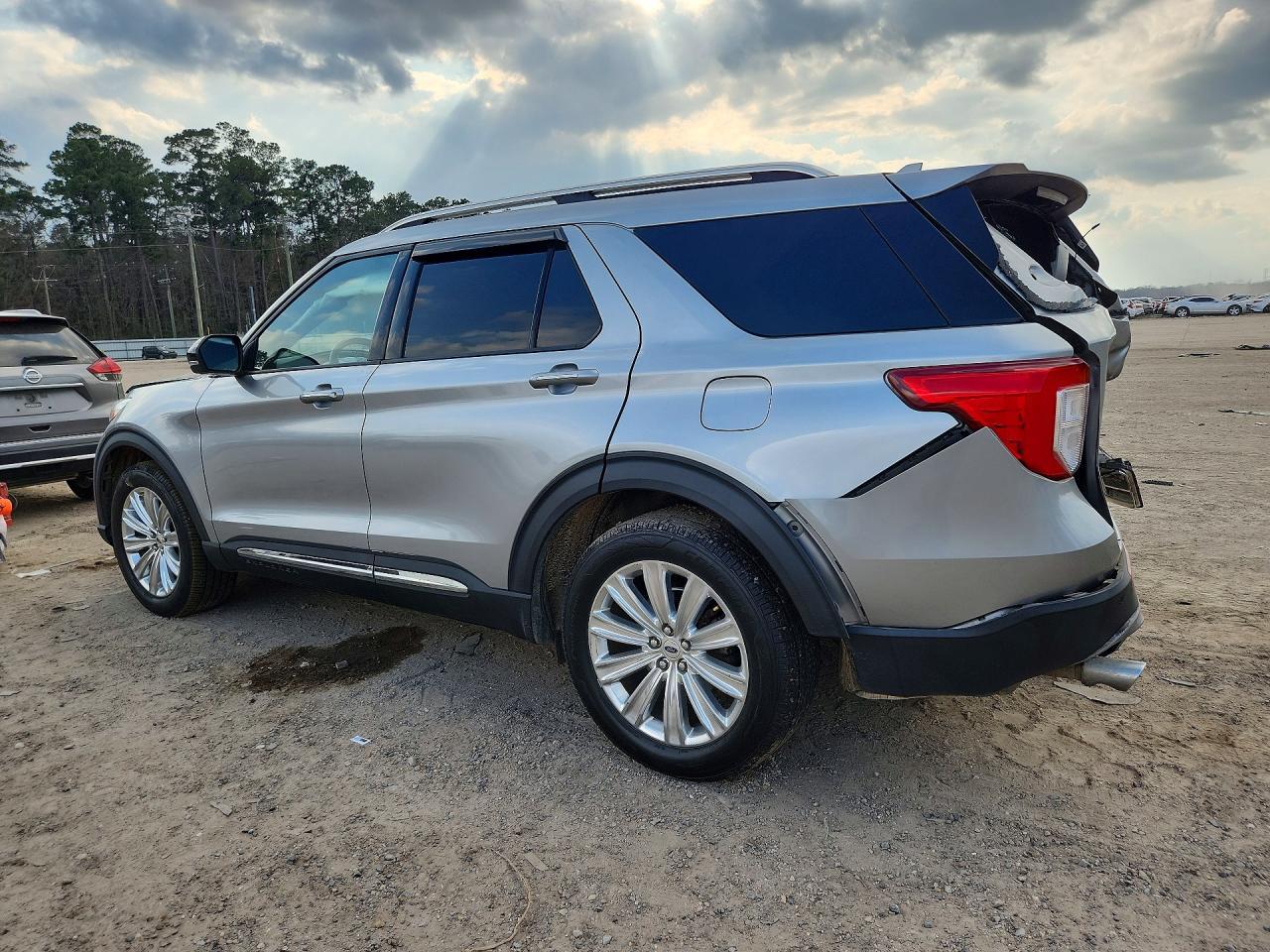 2020 Ford Explorer Limited - Фото 2
