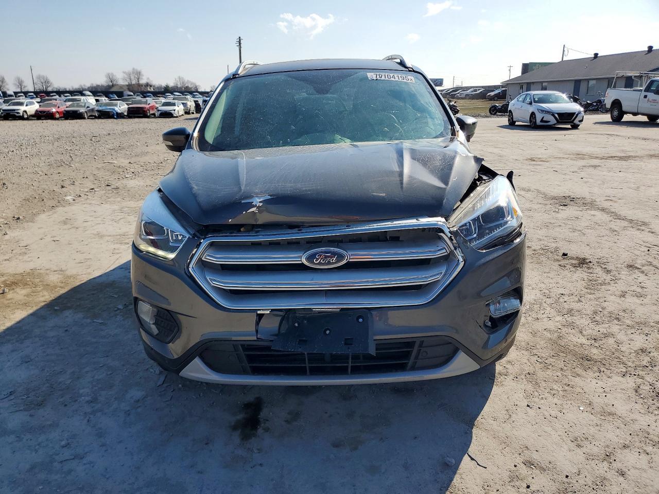 2019 Ford Escape Titanium - Фото 5