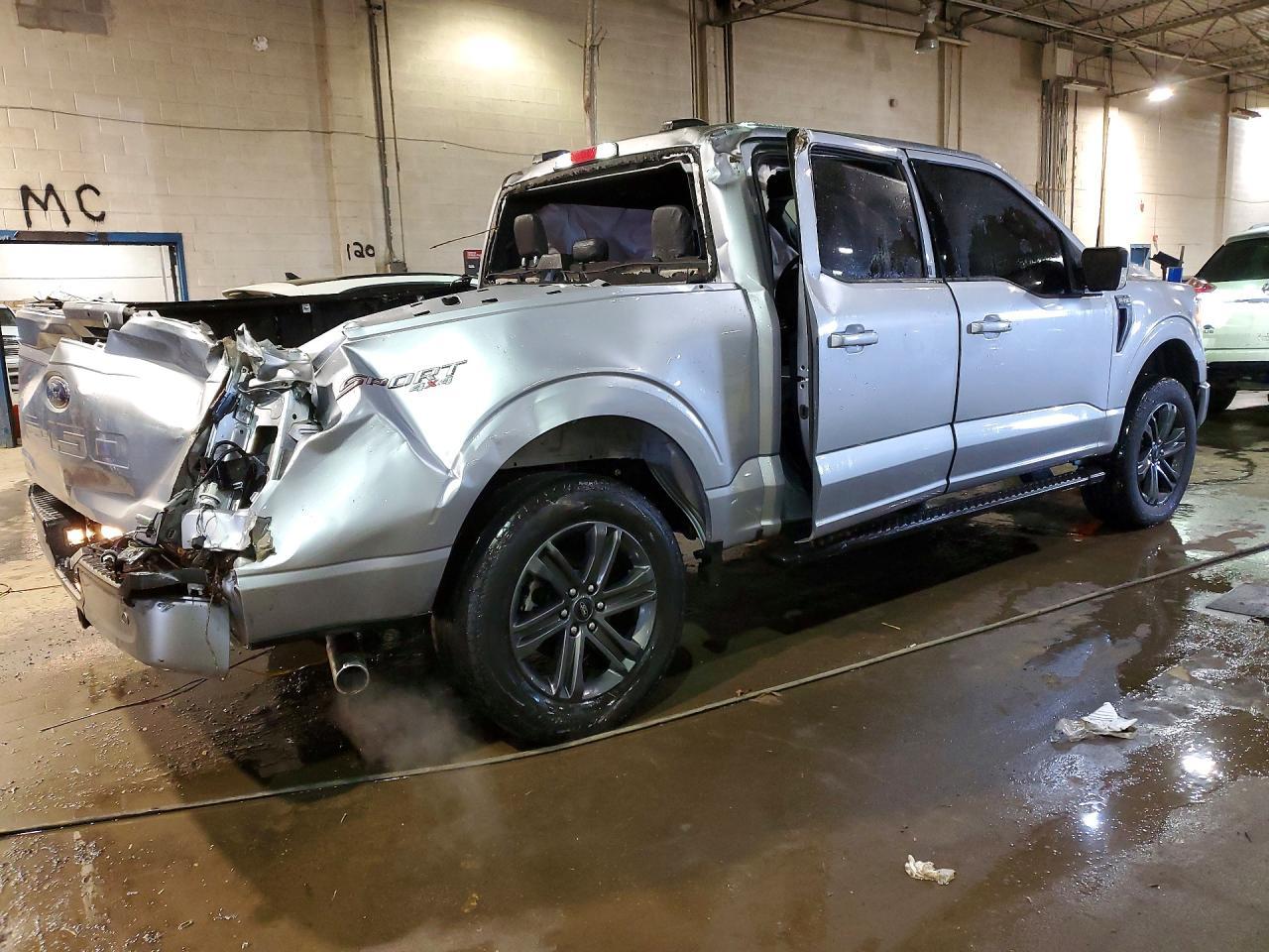 2023 Ford F150 Supercrew - Image 3