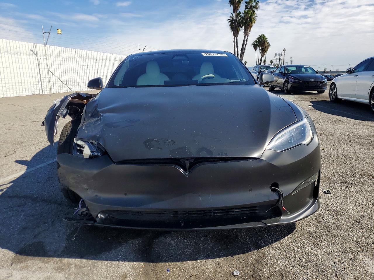 2022 Tesla Model S - Фото 5
