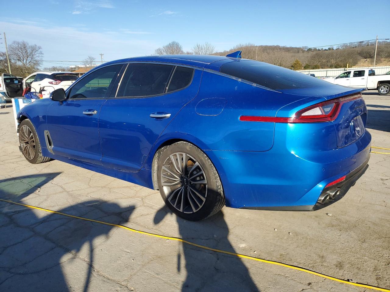 2018 Kia Stinger Premium - Фото 2