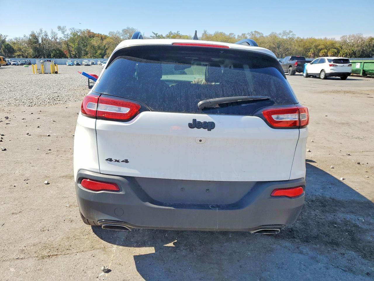 2016 Jeep Cherokee Limited - Image 6