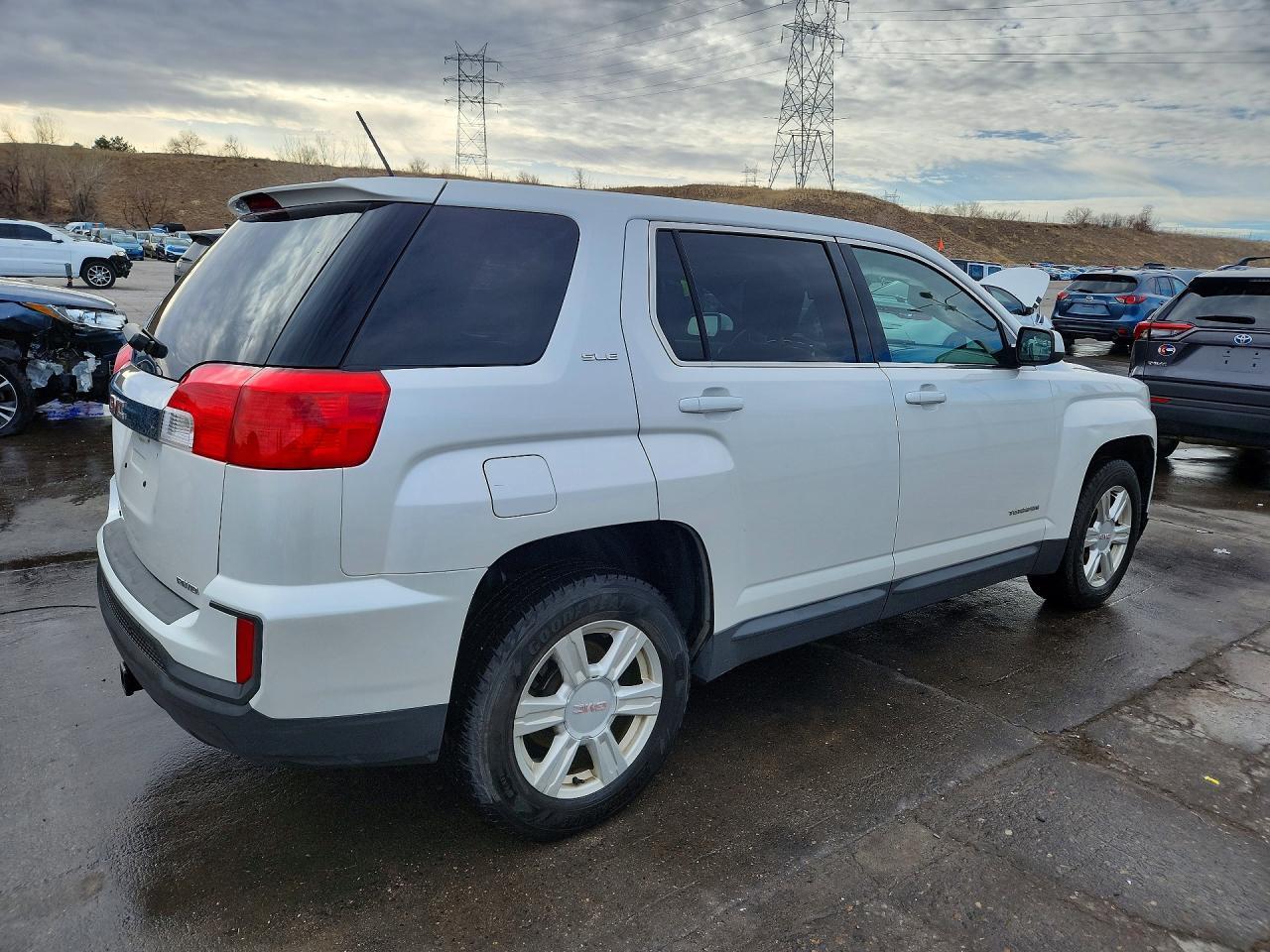 2016 GMC Terrain Sle - Image 3