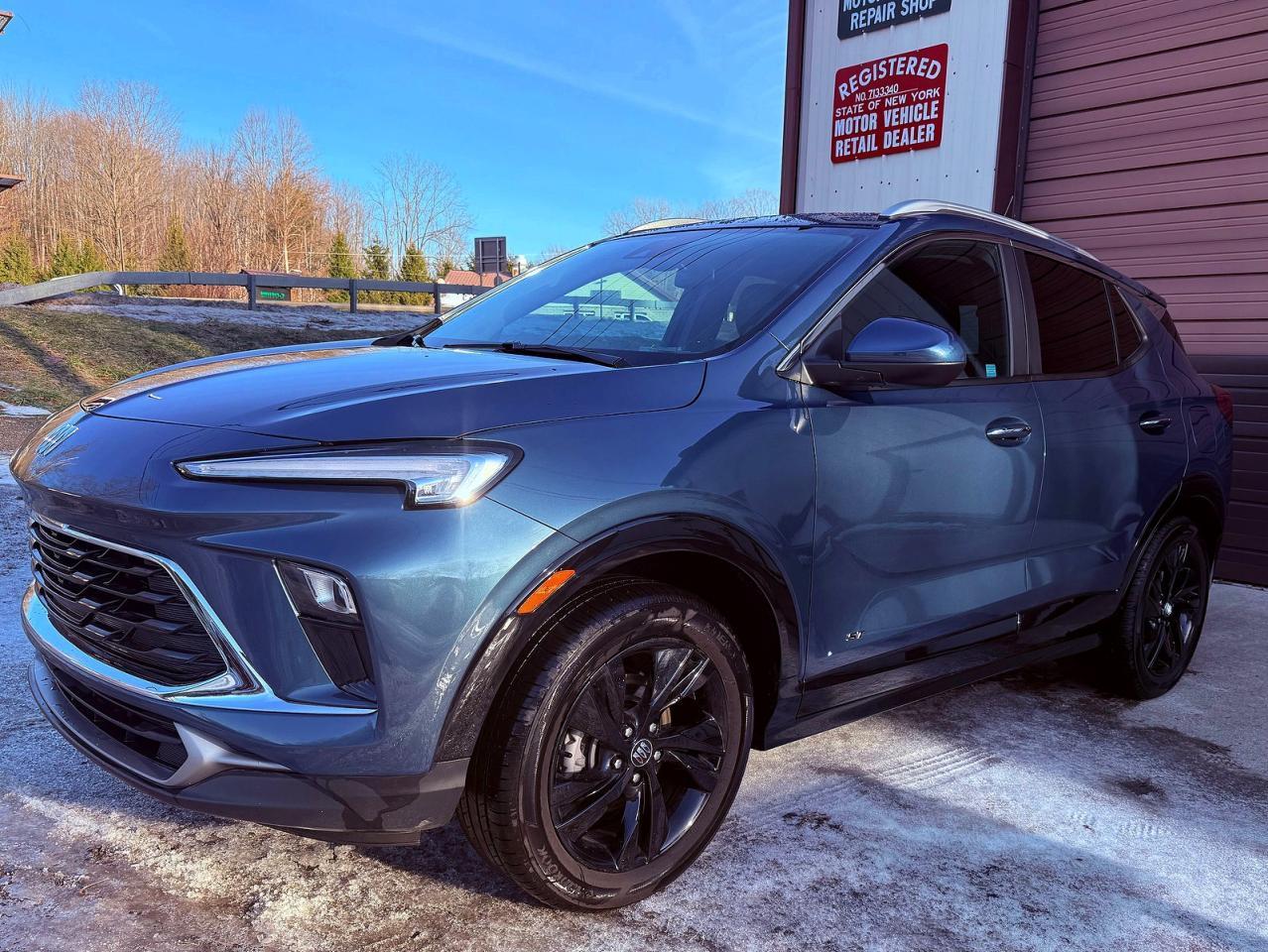 2025 Buick Encore Gx Sport Touring - Фото 2