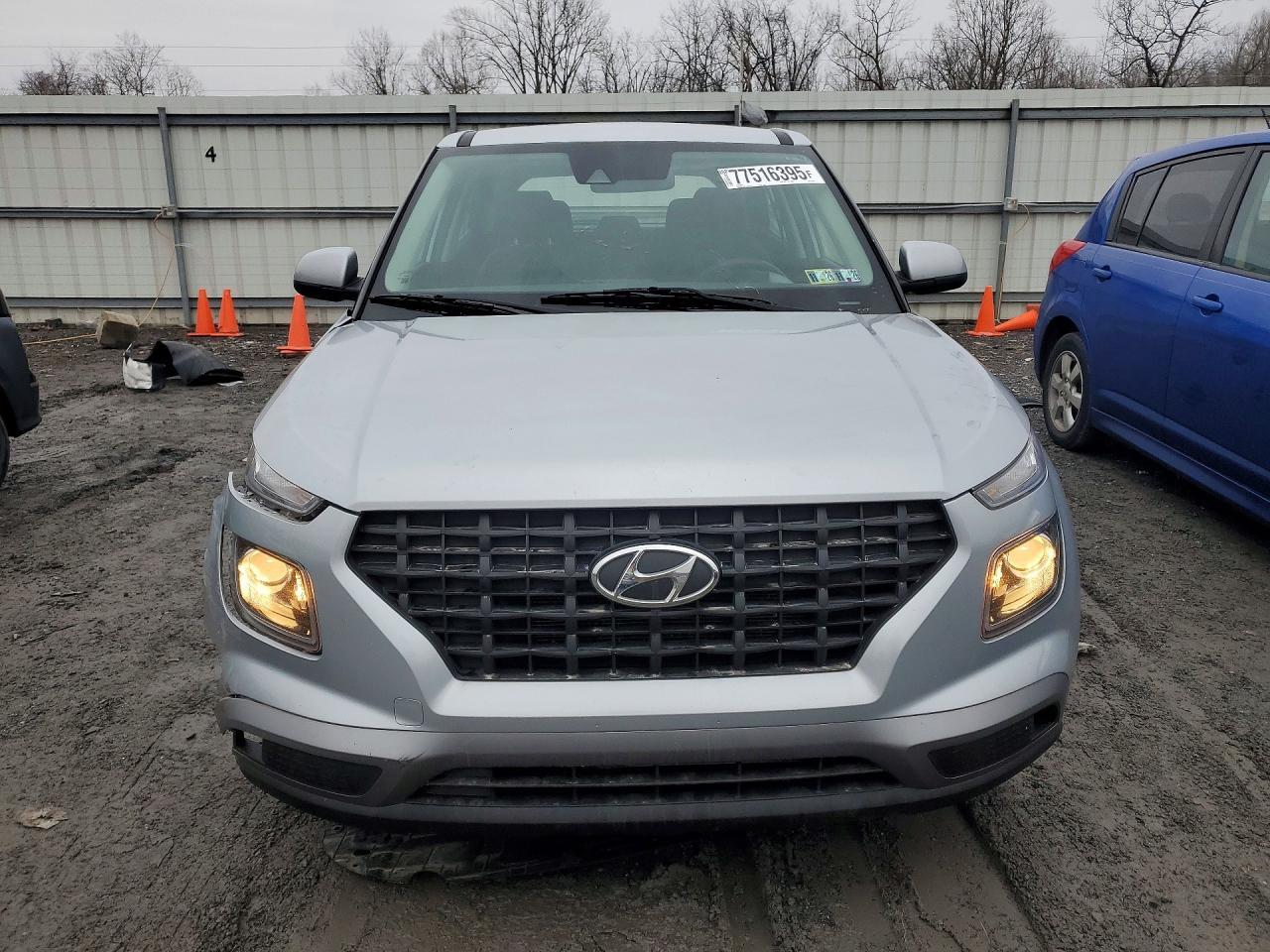 2021 Hyundai Venue Se - Image 5