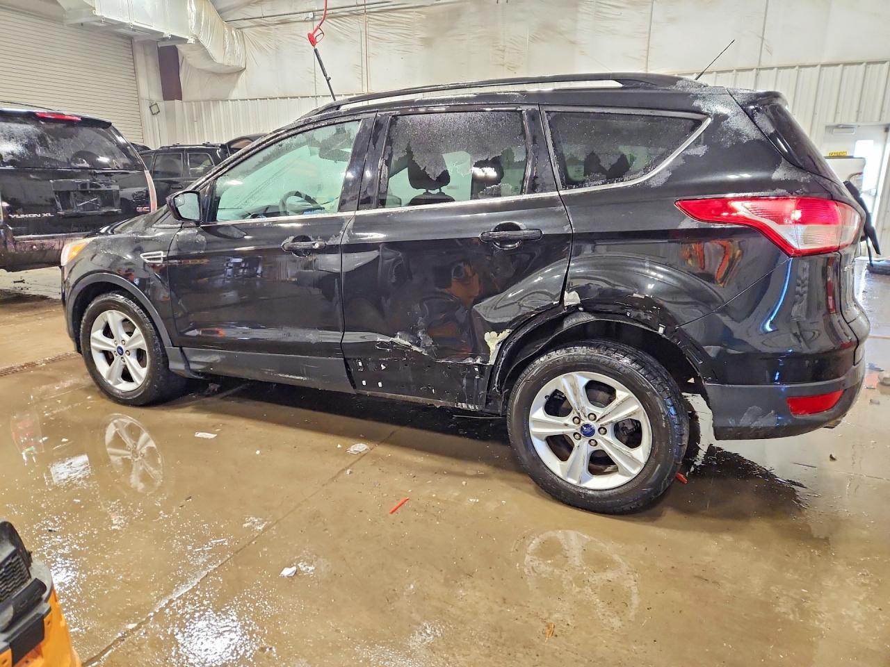 2014 Ford Escape Se - Фото 2