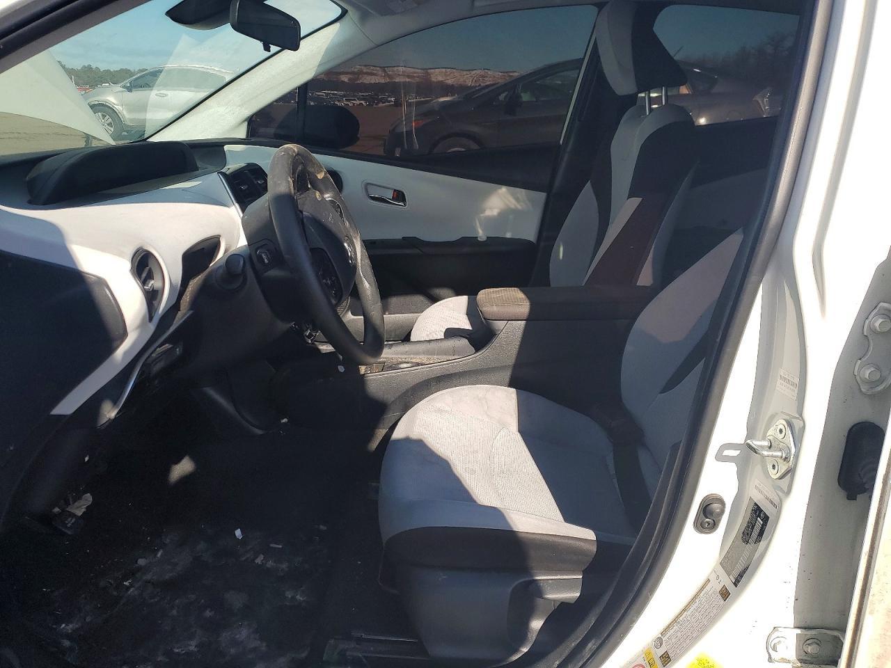 2019 Toyota Prius - Фото 7