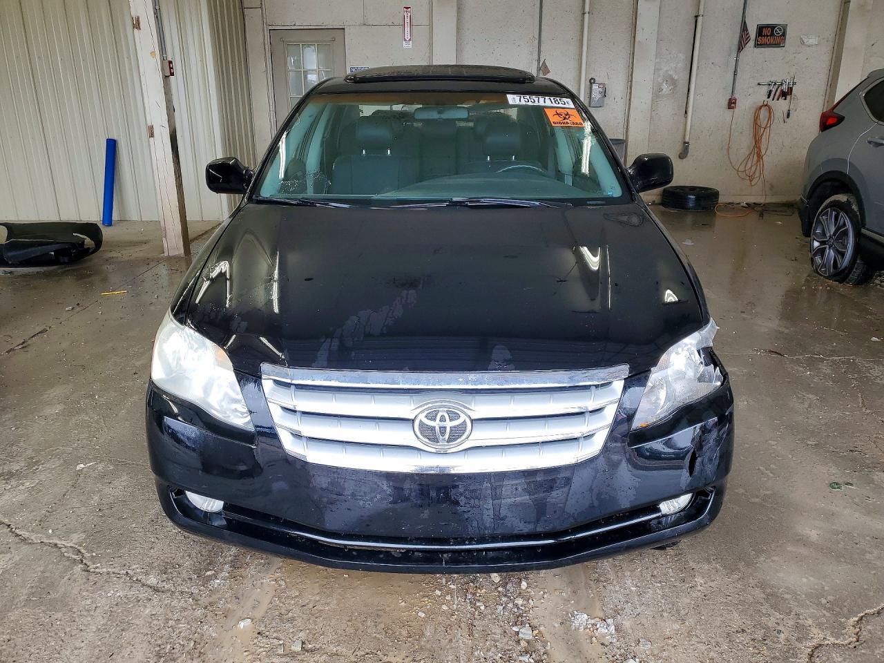 2007 Toyota Avalon Touring - Image 5