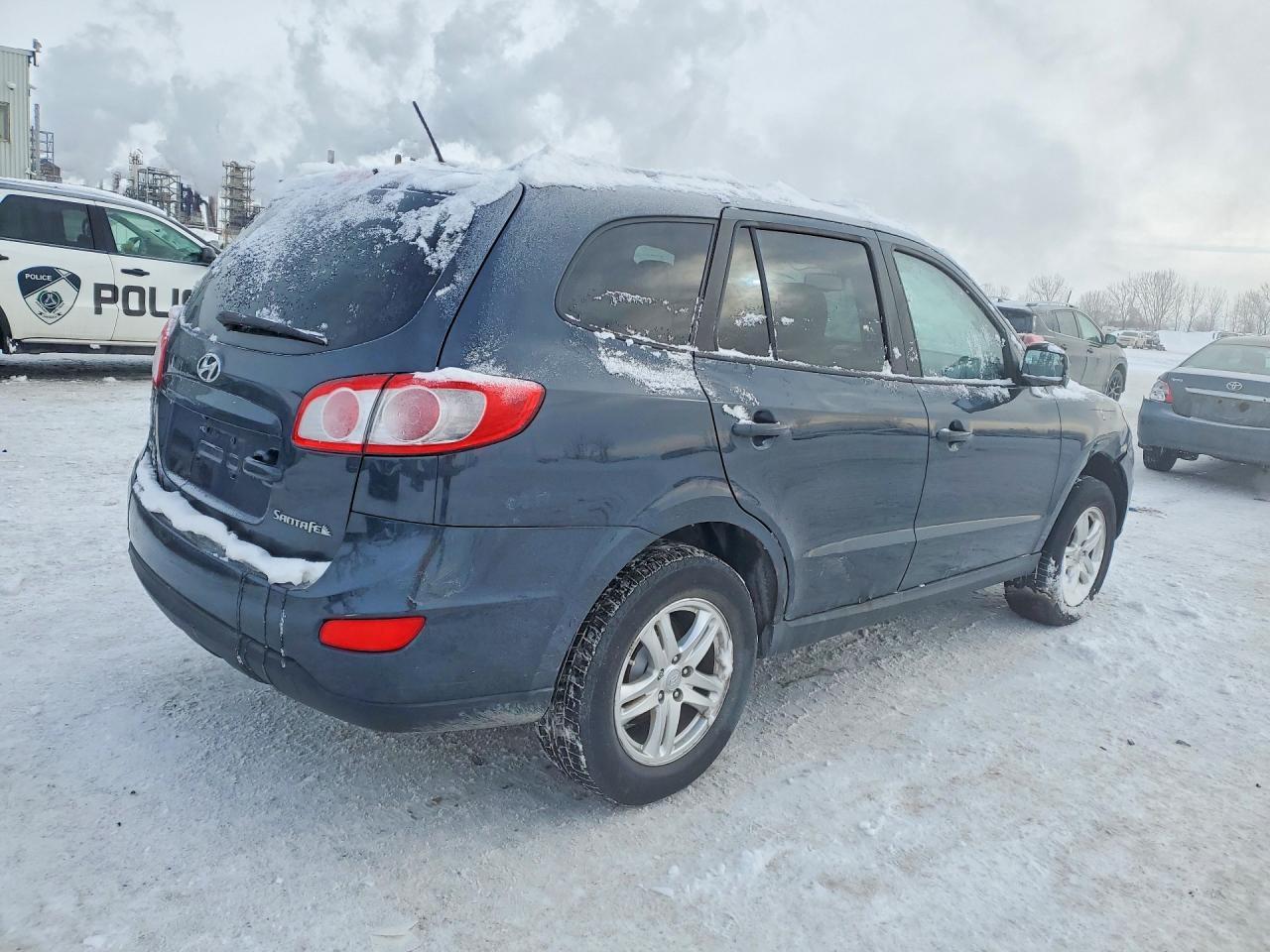 2011 Hyundai Santa Fe Gls - Image 3