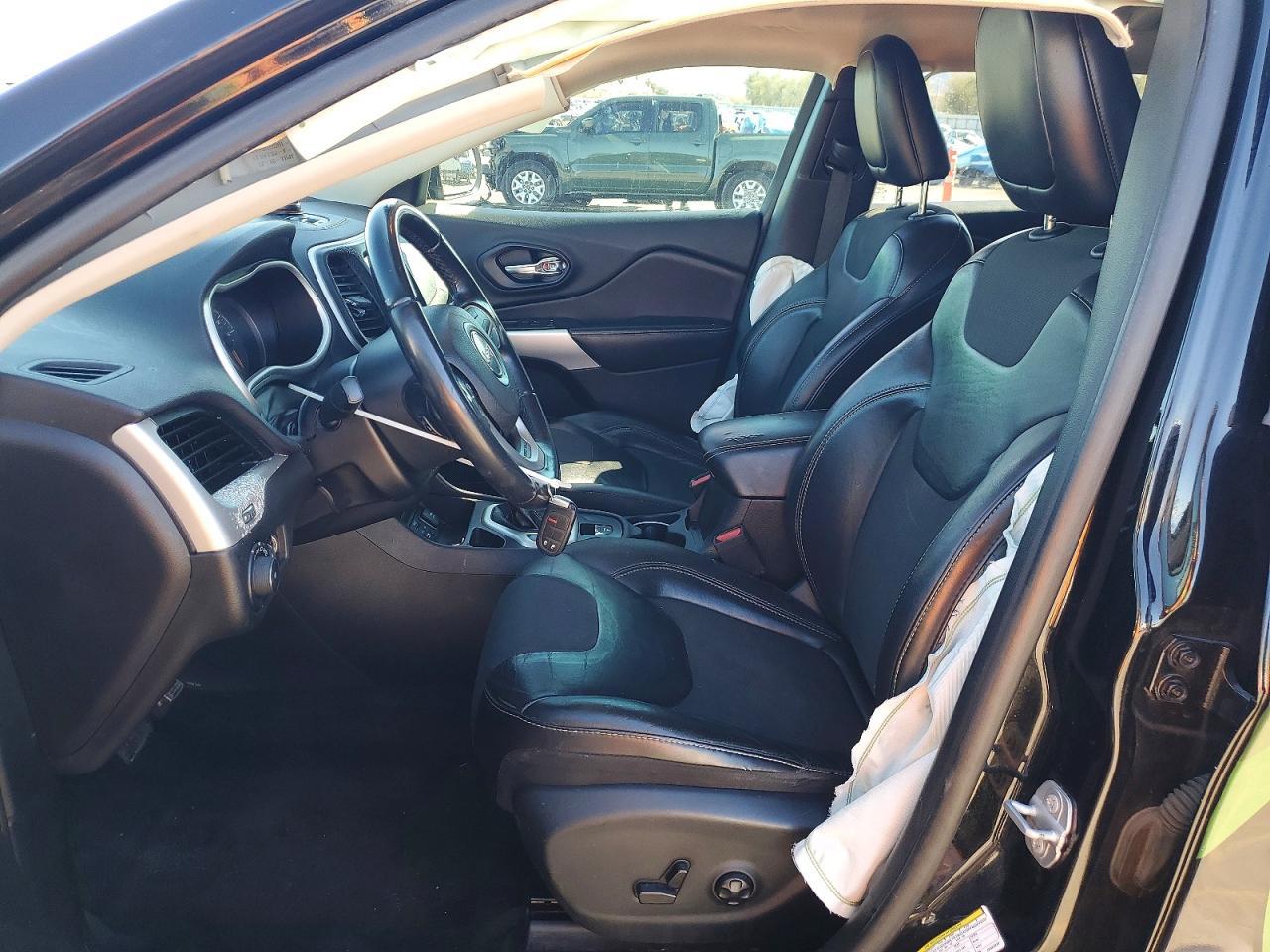 2018 Jeep Cherokee Latitude Plus - Фото 7