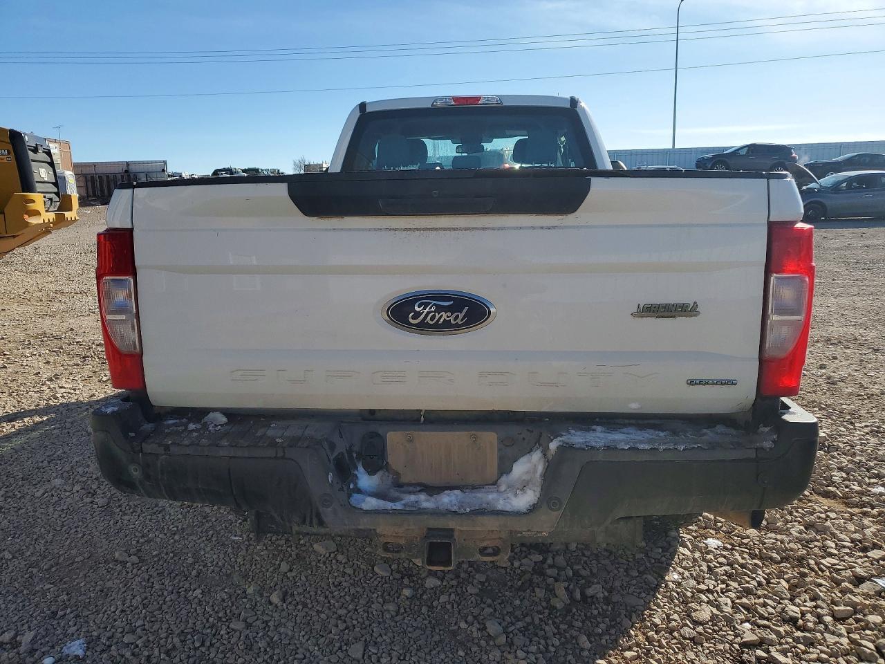 2018 Ford F250 Super Duty - Фото 6