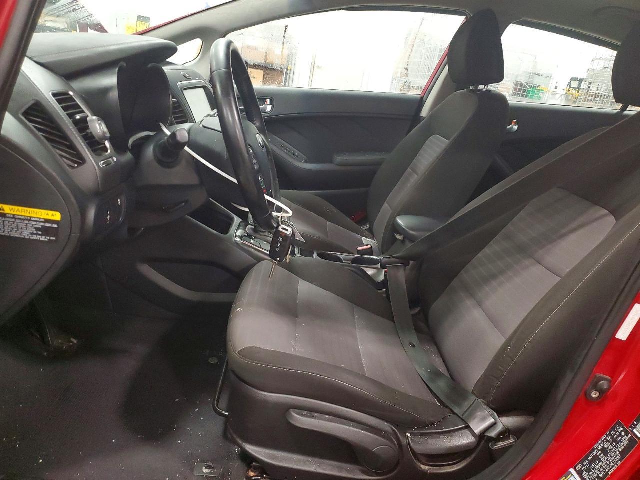 2017 Kia Forte S - Фото 7