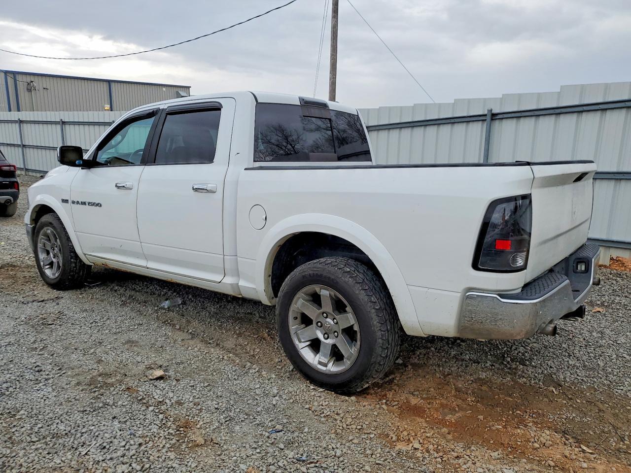 2012 Dodge Ram 1500 Laramie - Image 2