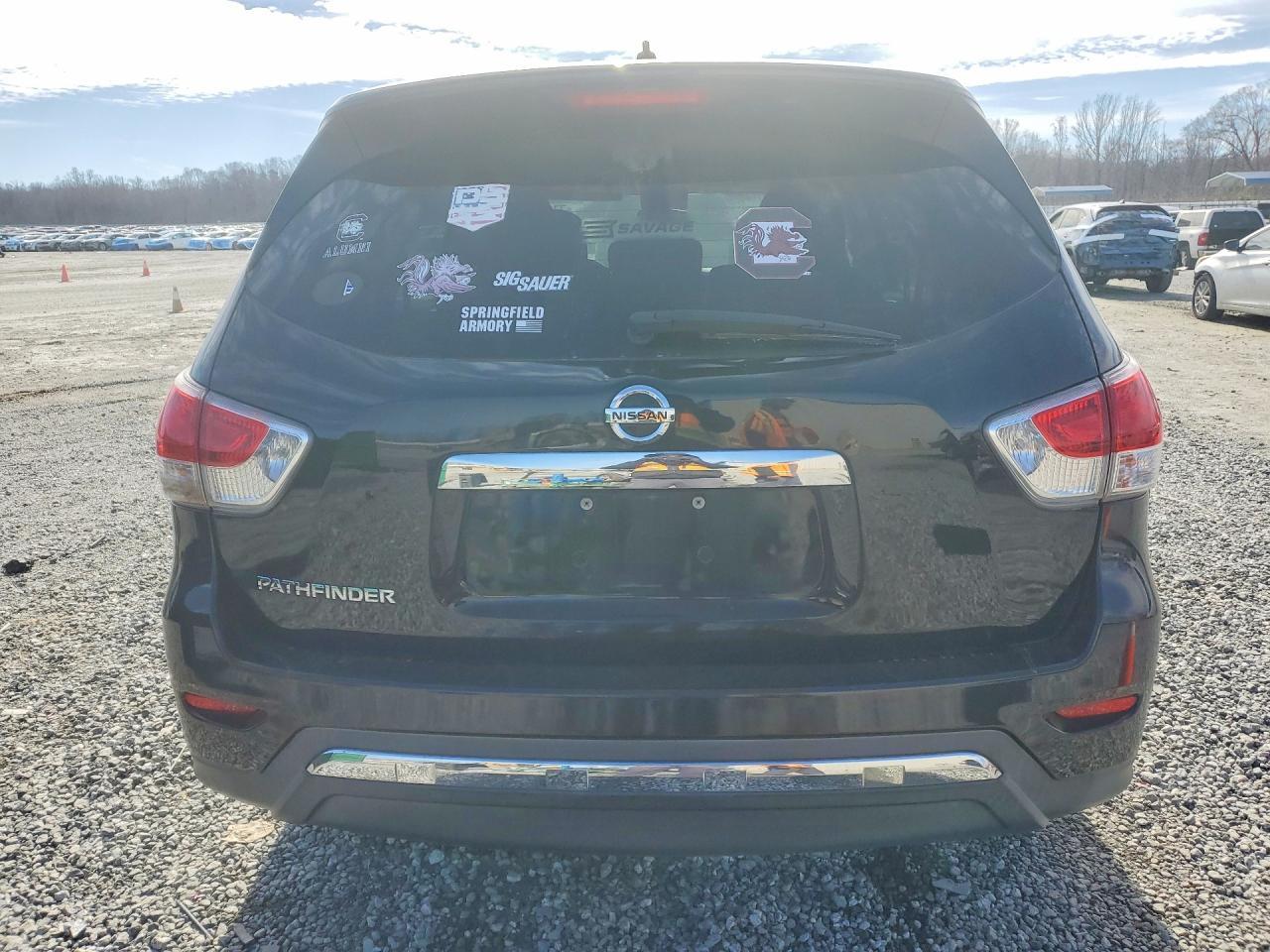2013 Nissan Pathfinder S - Фото 6