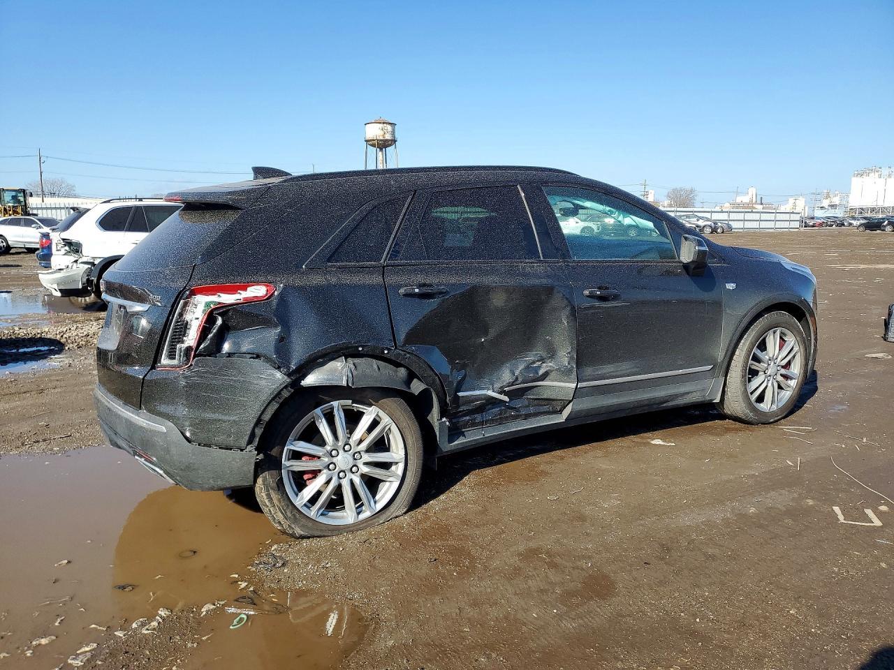 2025 Cadillac Xt5 Sport - Фото 3