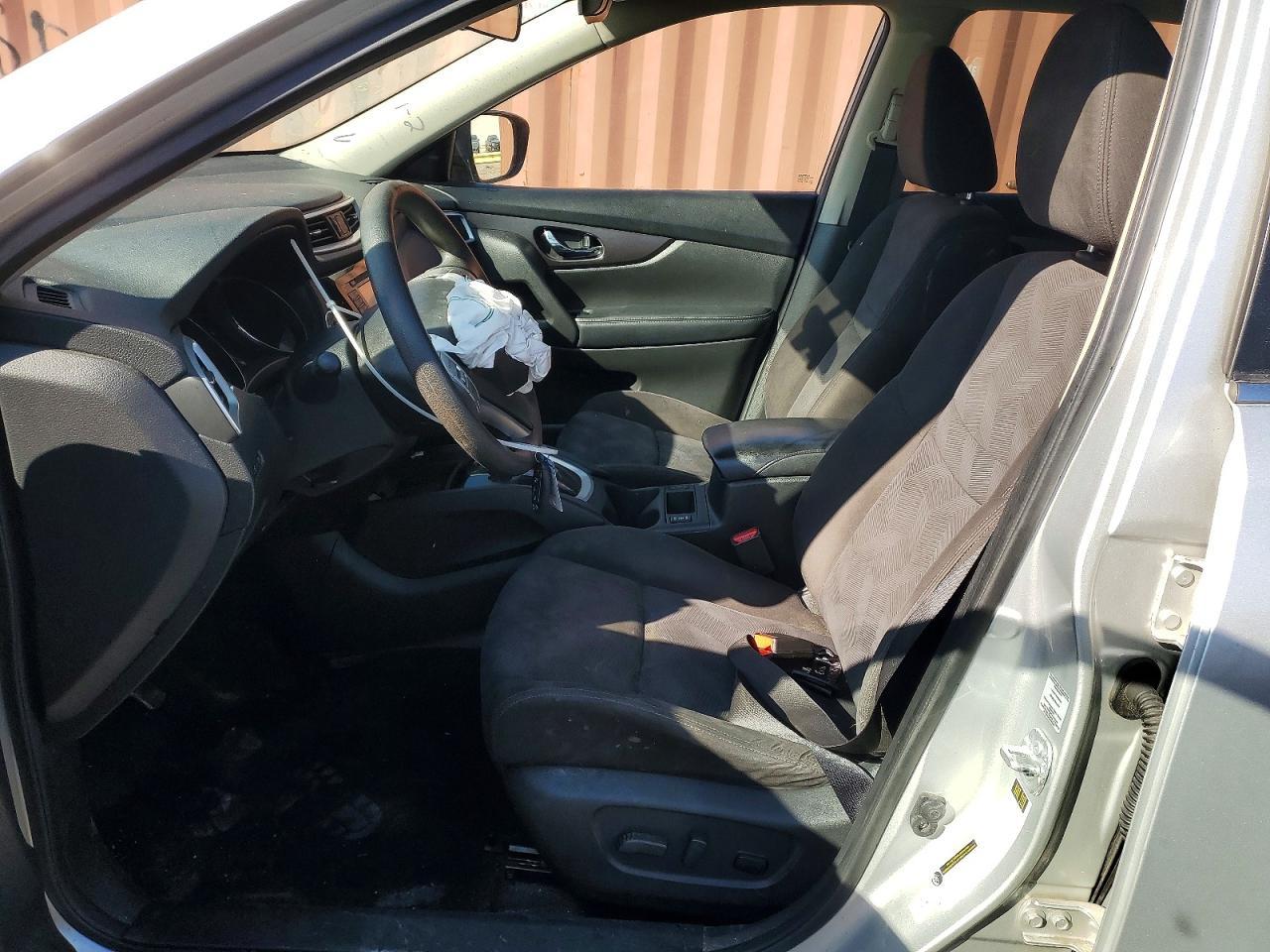 2015 Nissan Rogue S - Фото 7