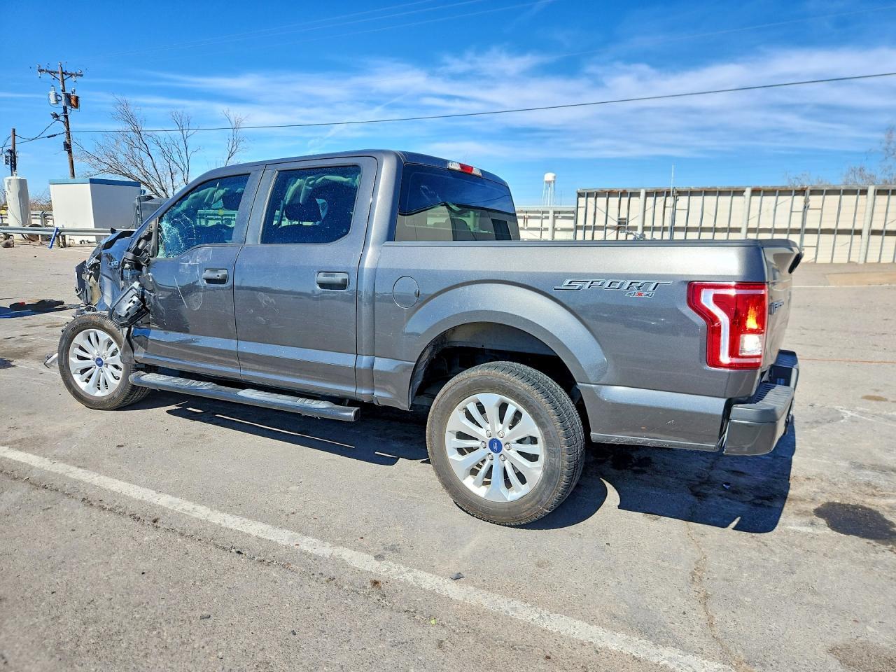 2016 Ford F150 Supercrew - Фото 2