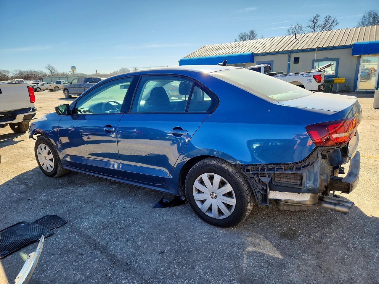2016 Volkswagen Jetta S - Image 2