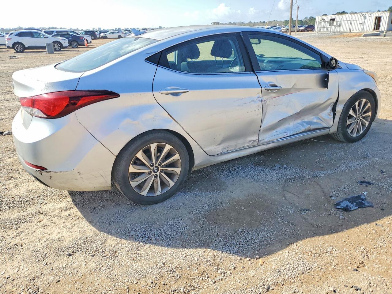 2015 Hyundai Elantra Se - Фото 3