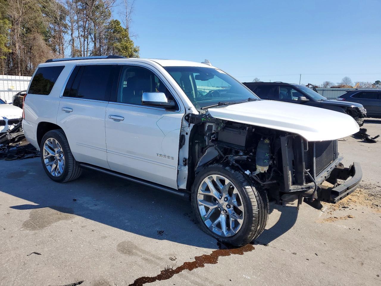 2017 Chevrolet Tahoe K1500 Premier - Фото 4