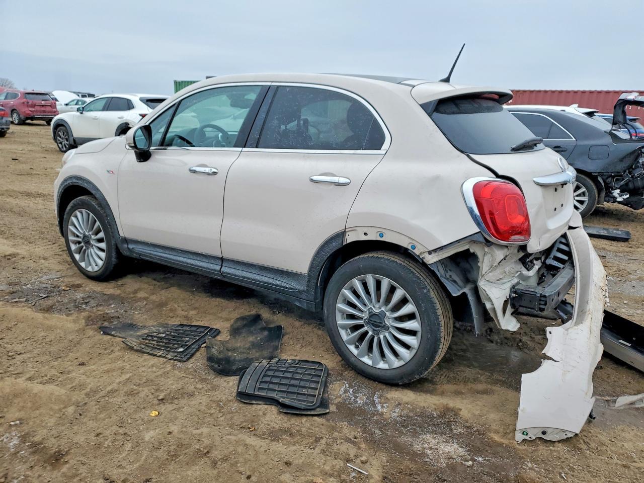 2016 Fiat 500X Lounge - Фото 2