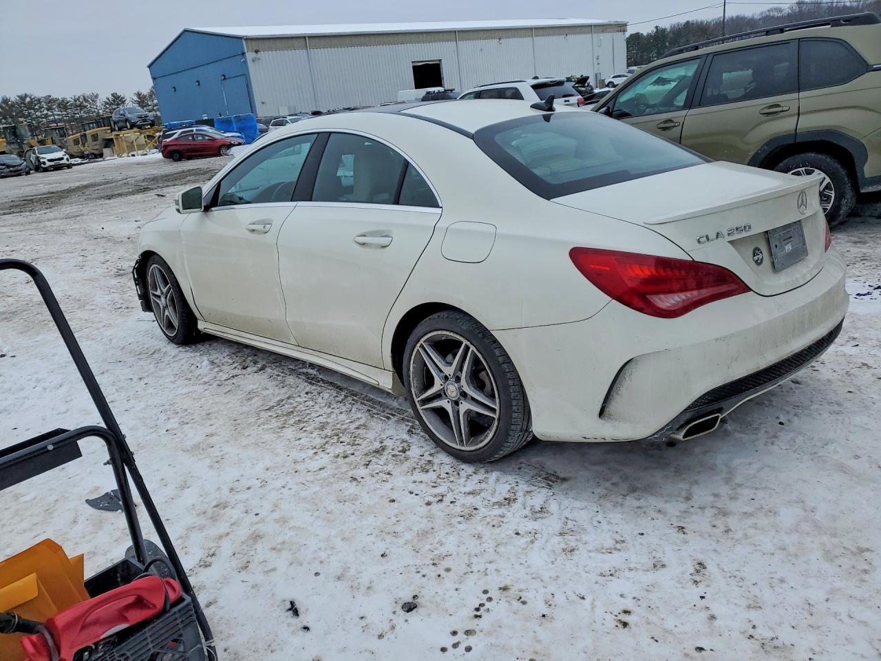 2015 Mercedes-Benz Cla 250 4Matic - Фото 2
