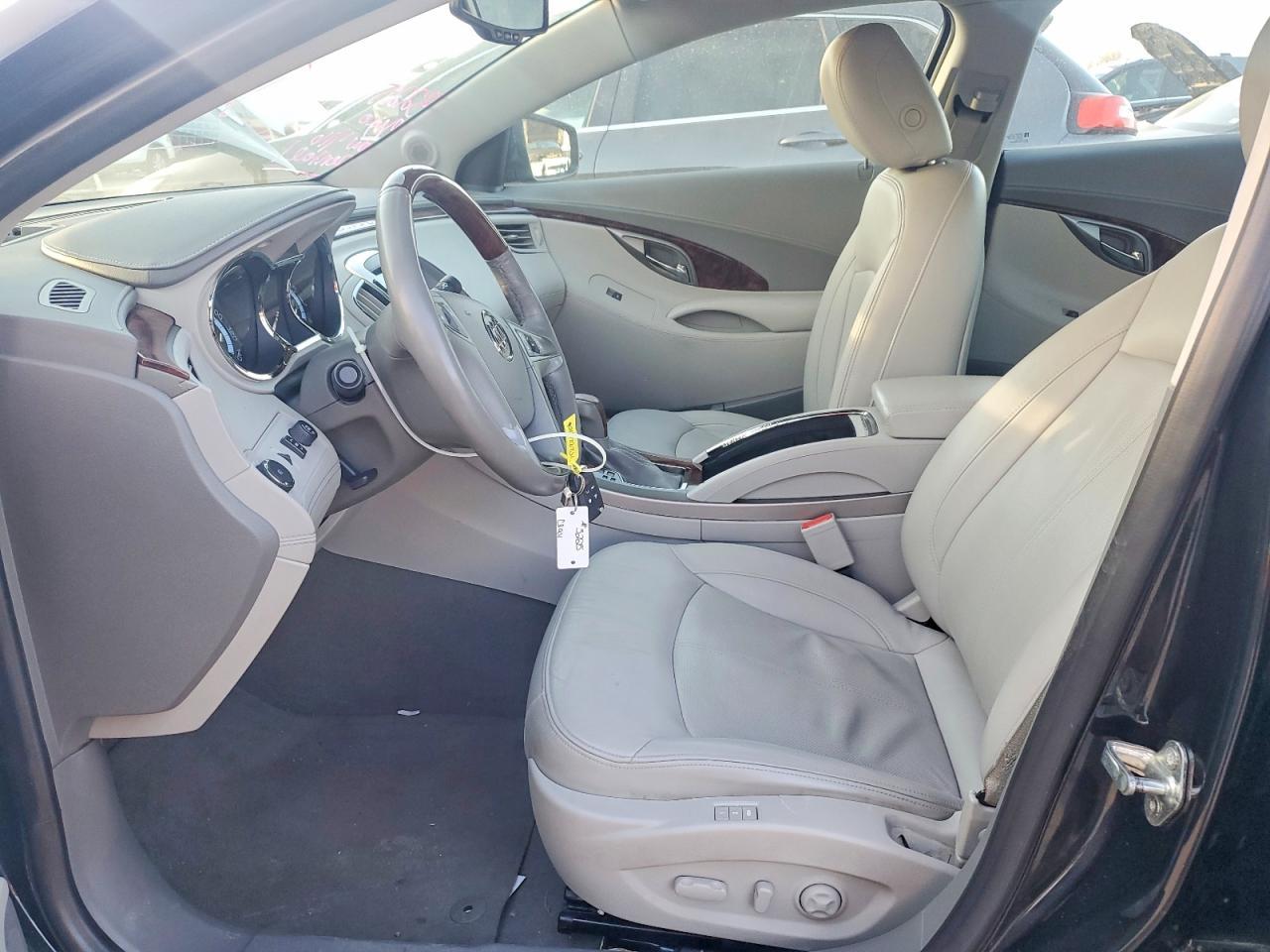 2012 Buick Lacrosse Touring - Image 7