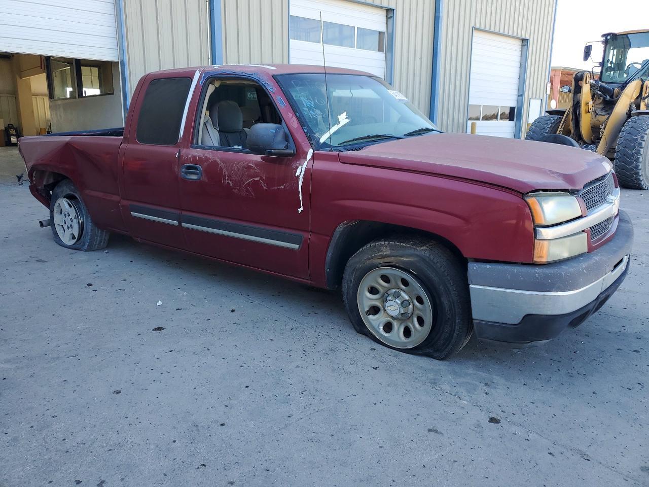 2005 Chevrolet Silverado C1500 - Image 4