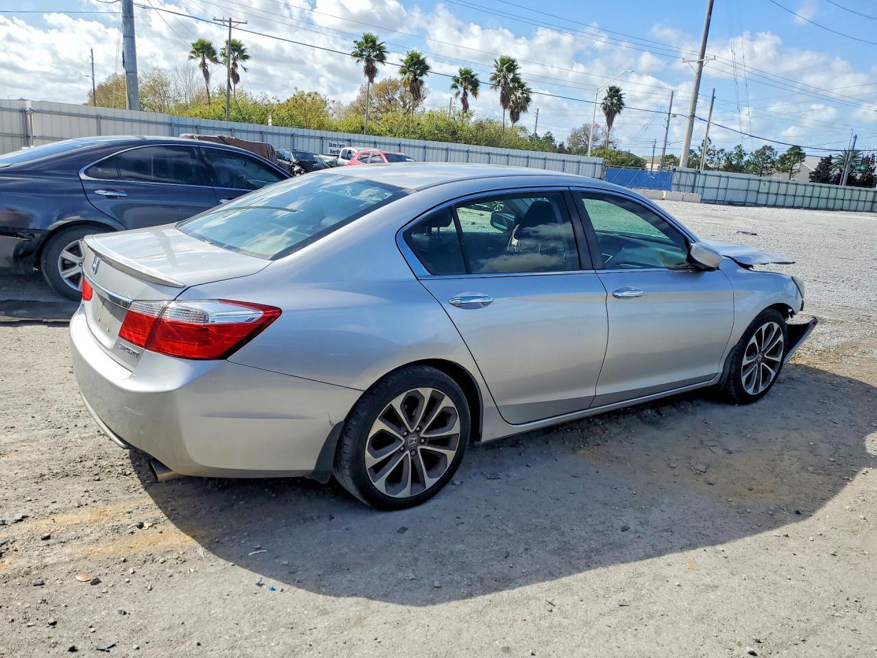 2015 Honda Accord Sport - Фото 3