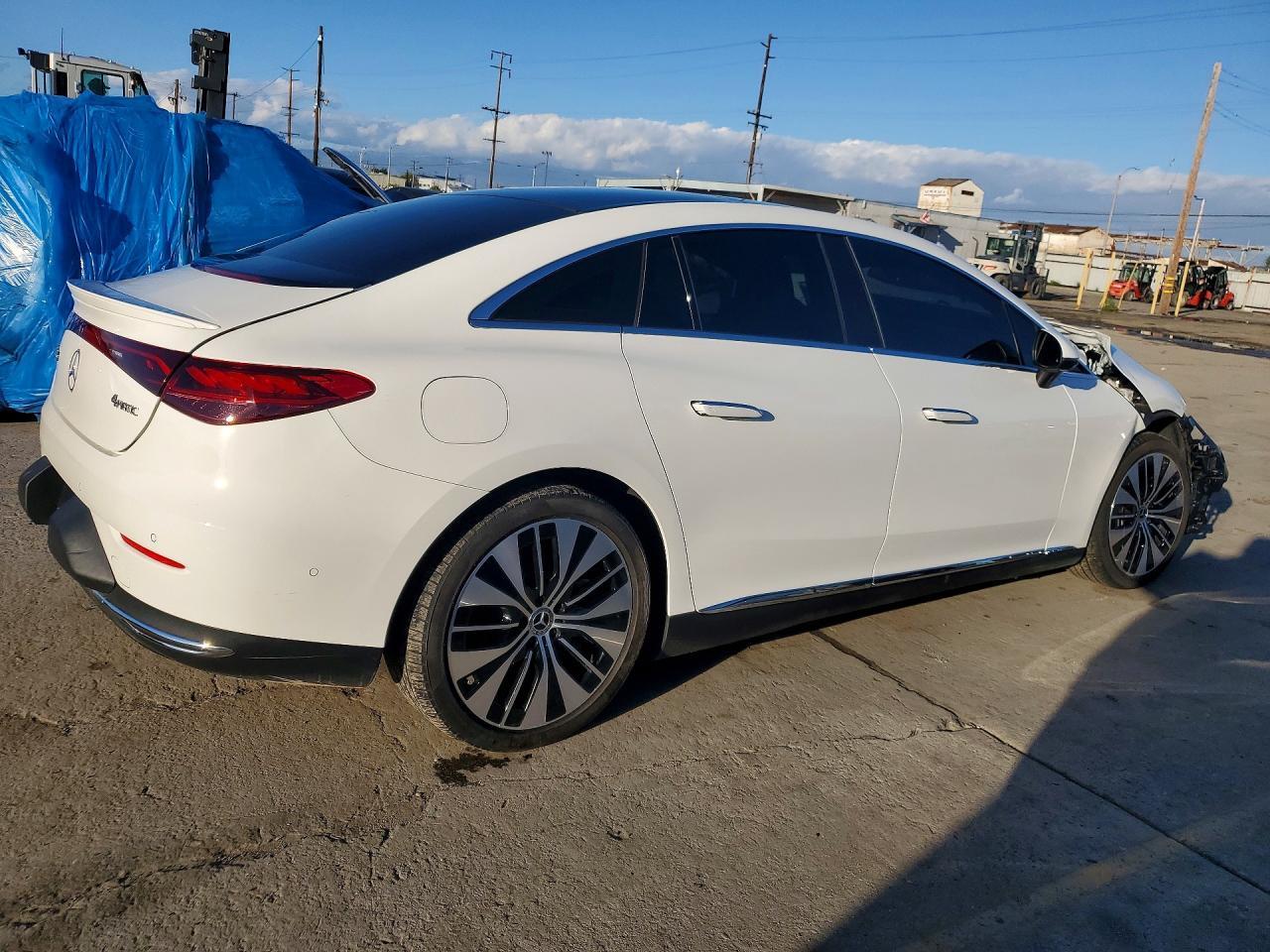 2024 Mercedes-Benz Eqe Sedan 350 4Matic - Фото 3