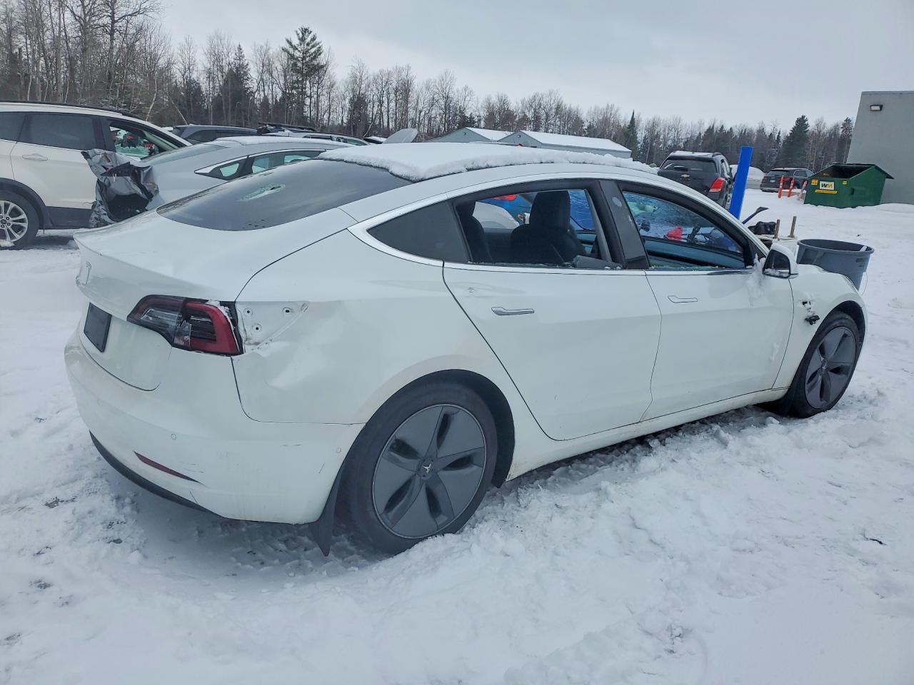 2020 Tesla Model 3 - Image 3