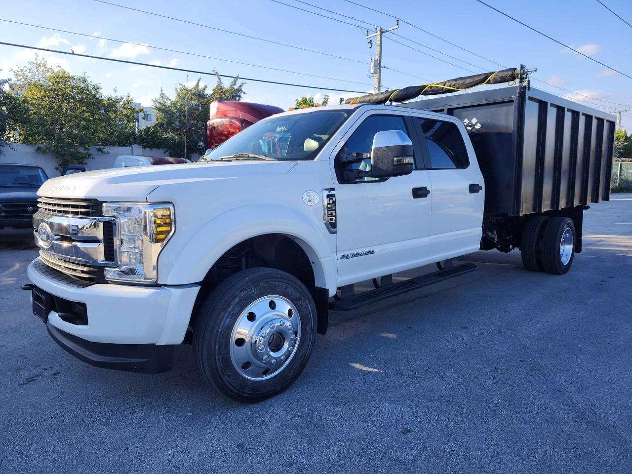 2018 Ford F550 Super Duty - Image 2