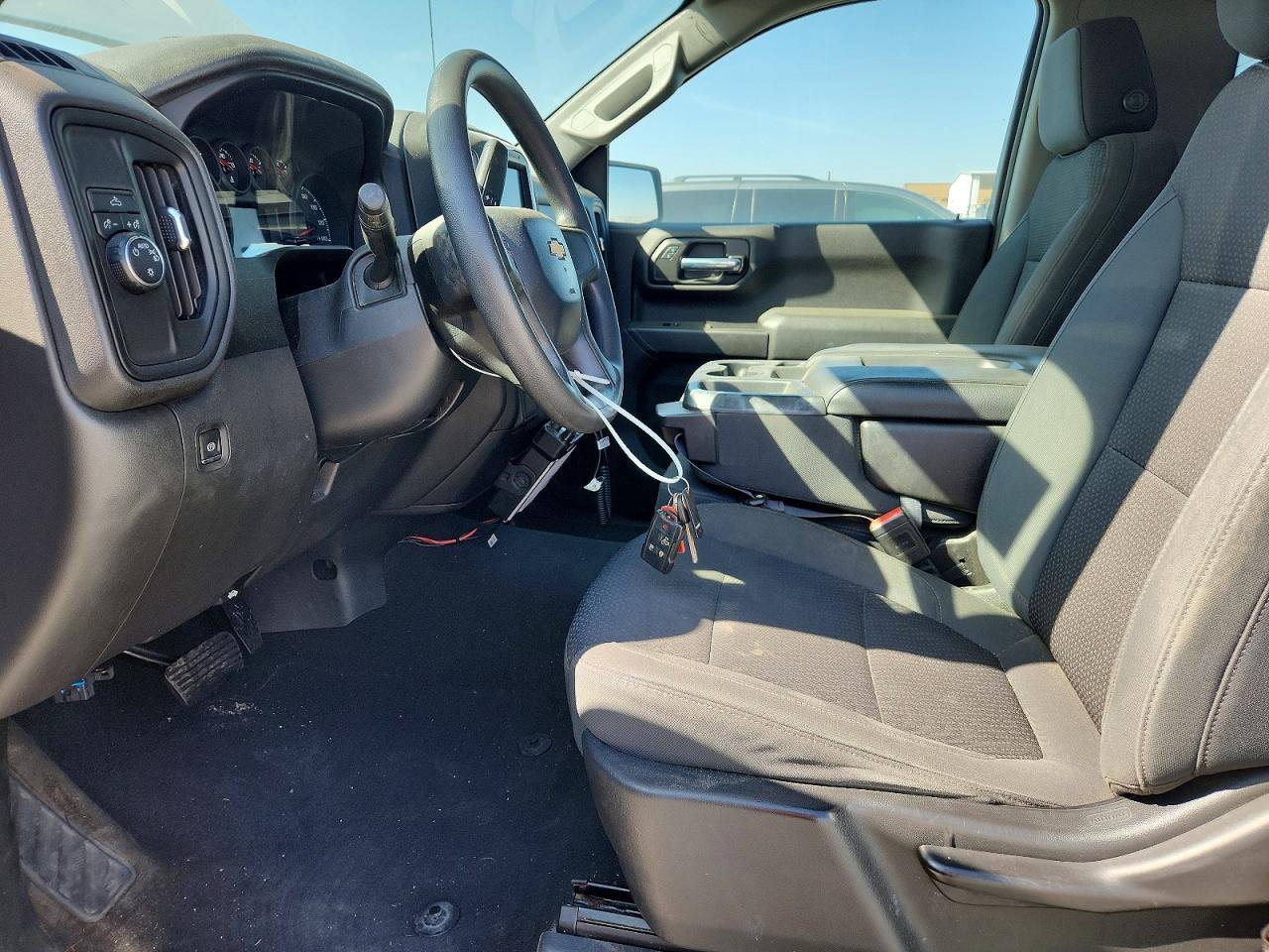 2020 Chevrolet Silverado C1500 - Фото 7