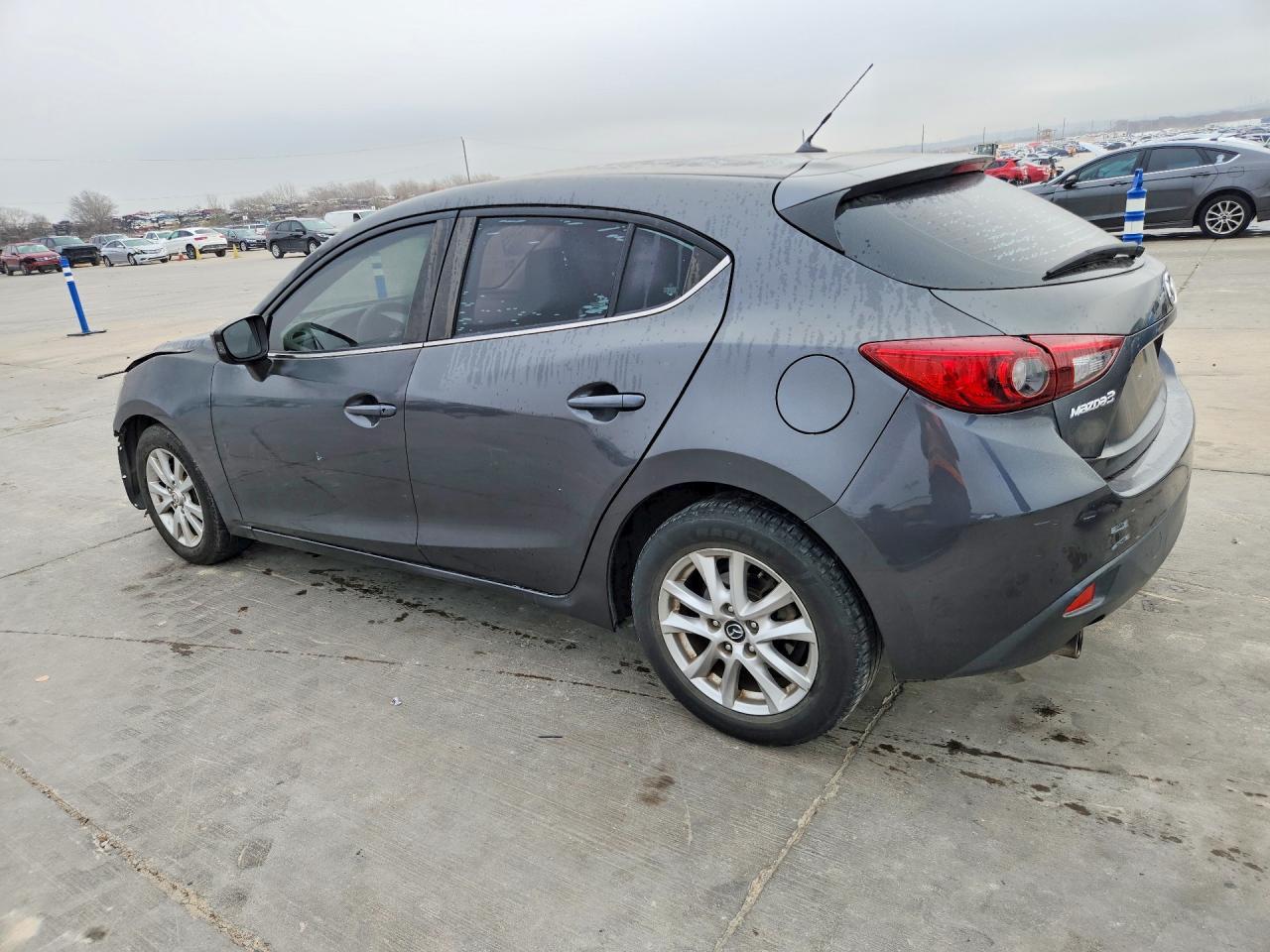 2016 Mazda 3 Sport - Image 2
