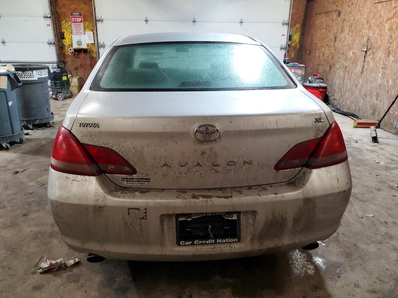 2008 Toyota Avalon Xl - Image 6