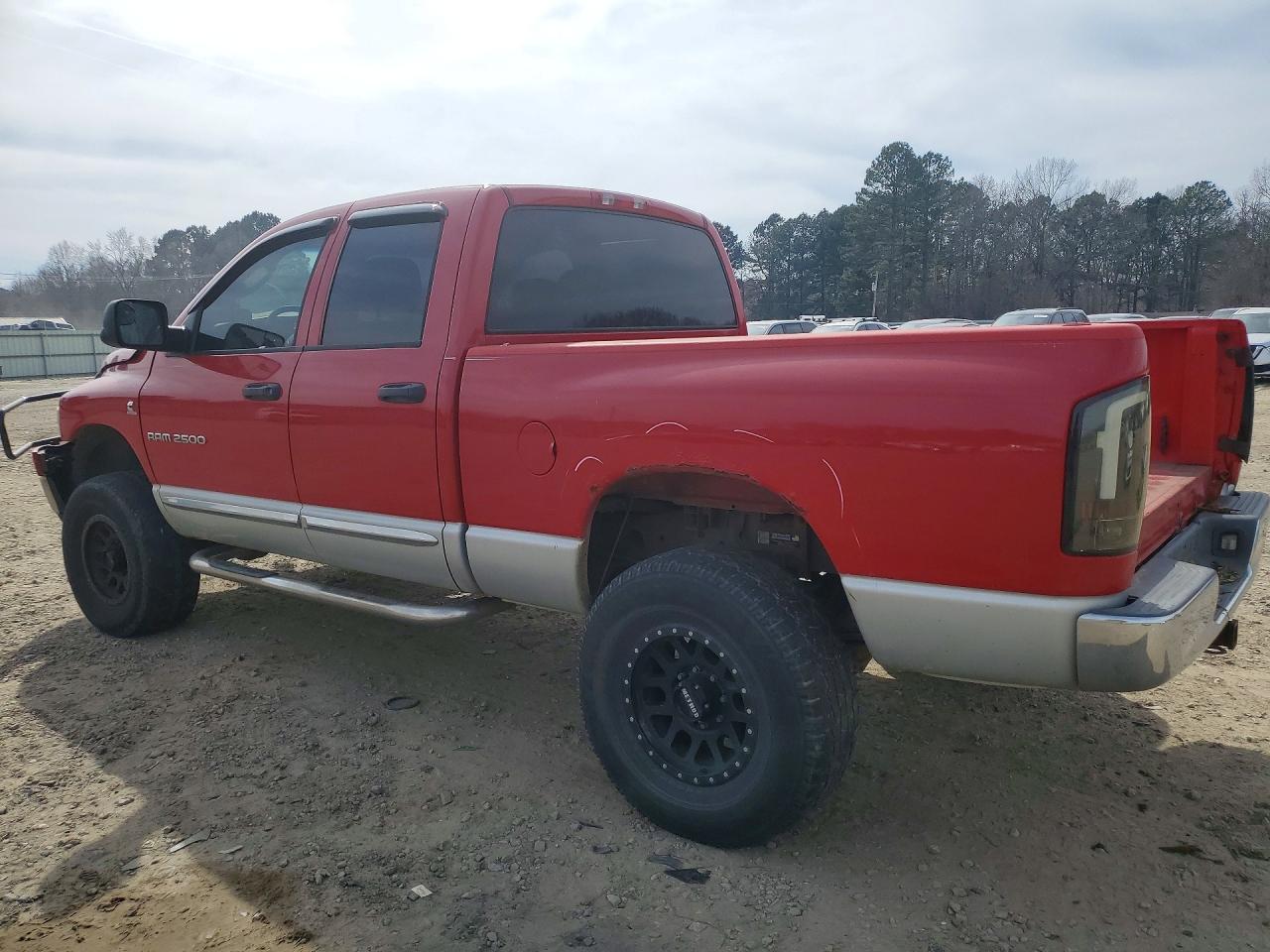 2005 Dodge Ram 2500 St - Фото 2