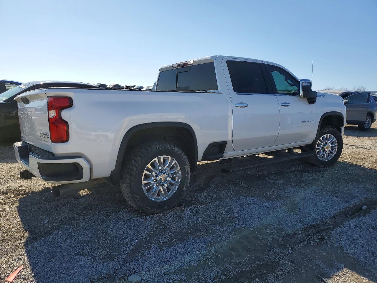 2021 Chevrolet Silverado K2500 High Country - Image 3