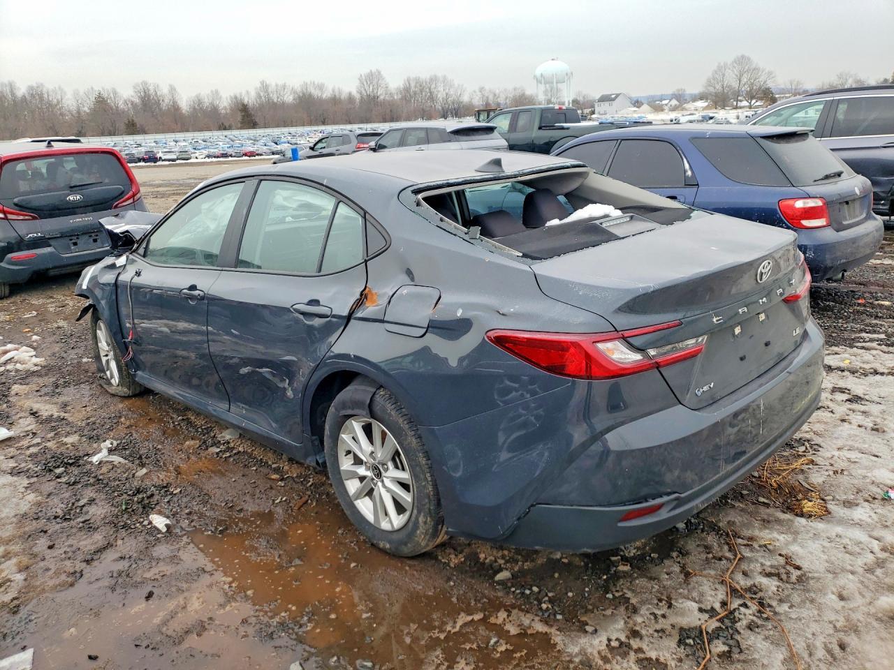 2025 Toyota Camry Xse - Image 2