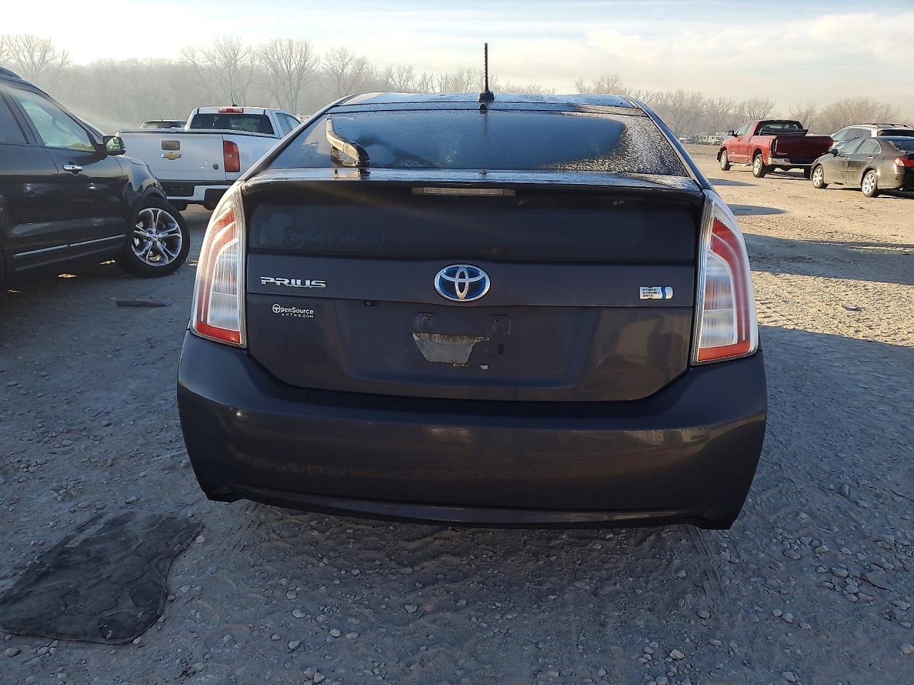 2012 Toyota Prius - Фото 6