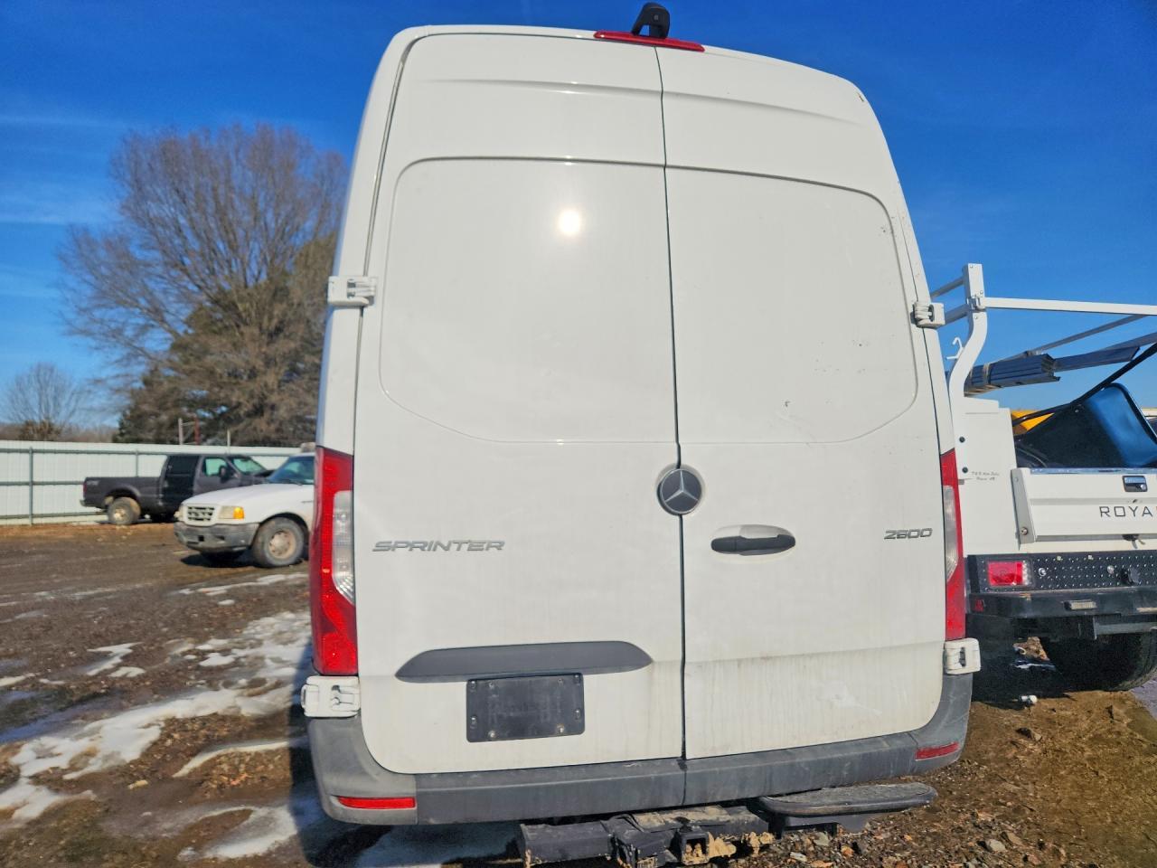 2023 Mercedes-Benz Sprinter 2500 - Фото 6
