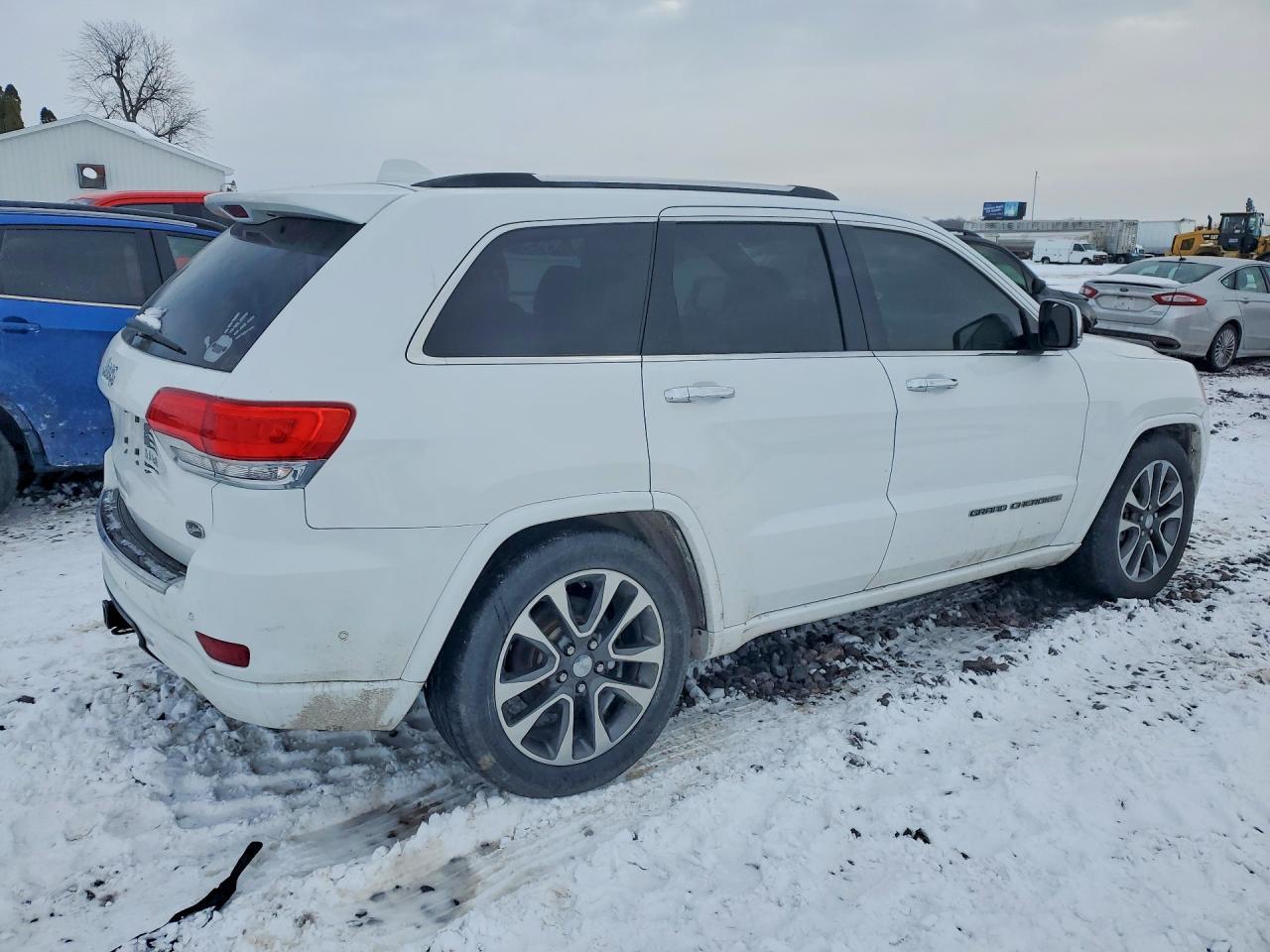 2017 Jeep Grand Cherokee Overland - Фото 3